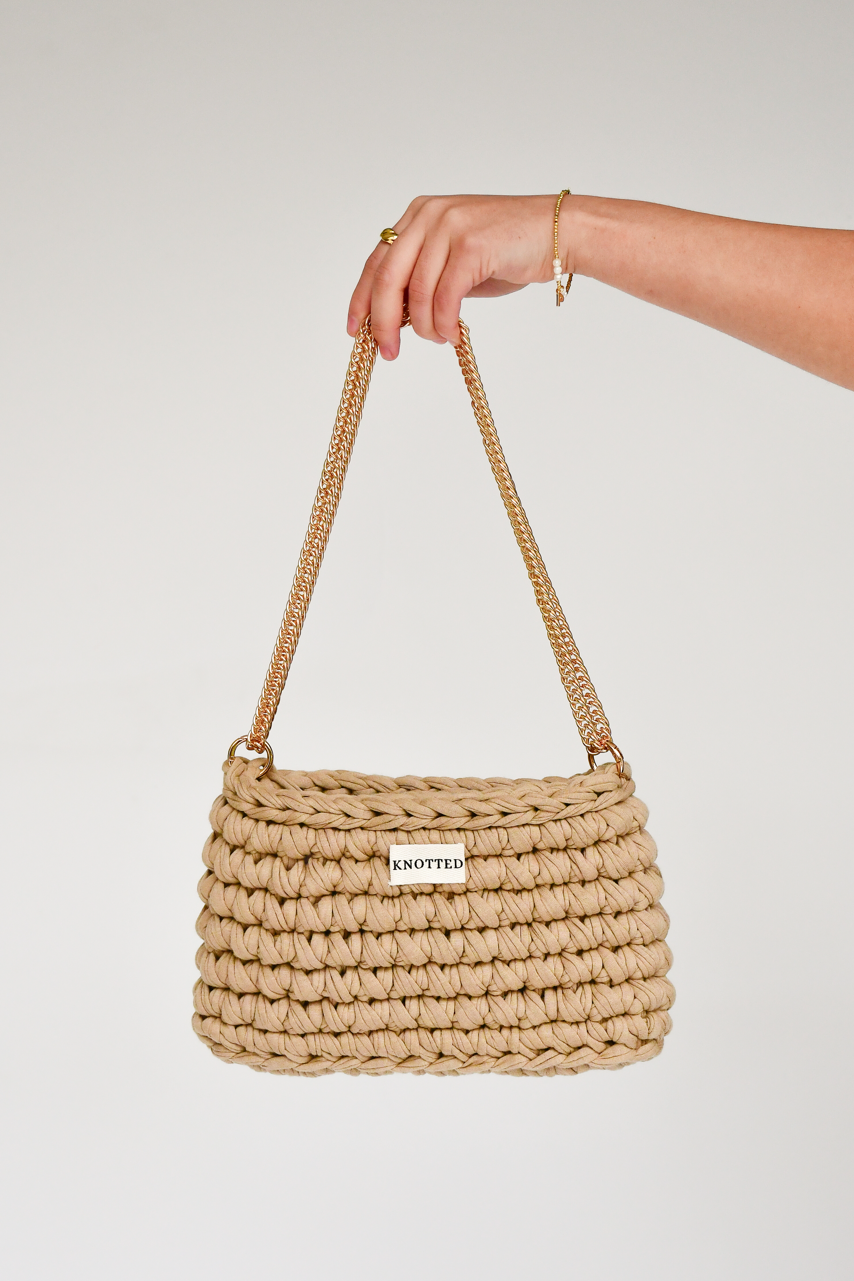 Bolsa Cadena Pequeña KNOTTED beige