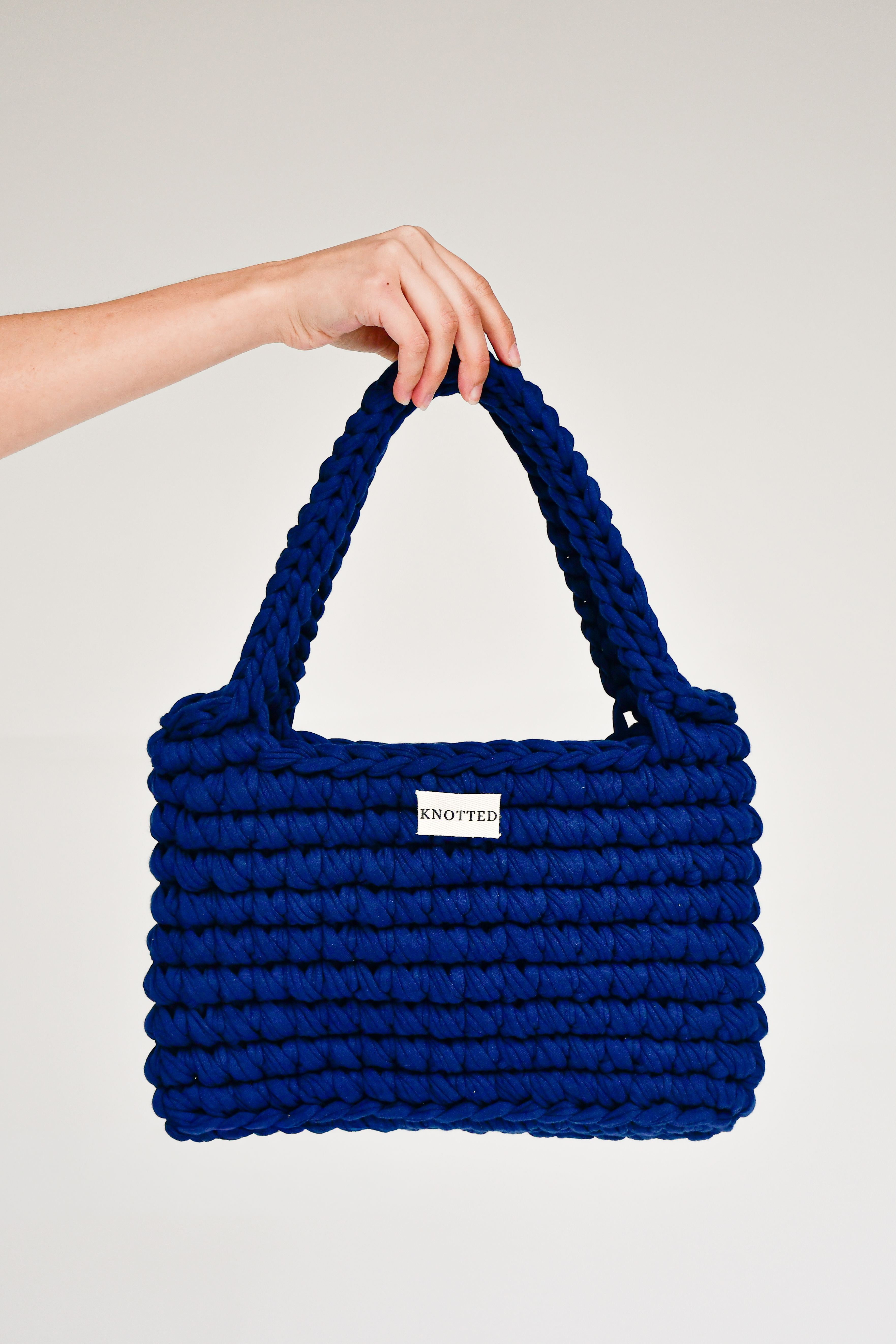 Bolsa Mediana Doble KNOTTED azul rey