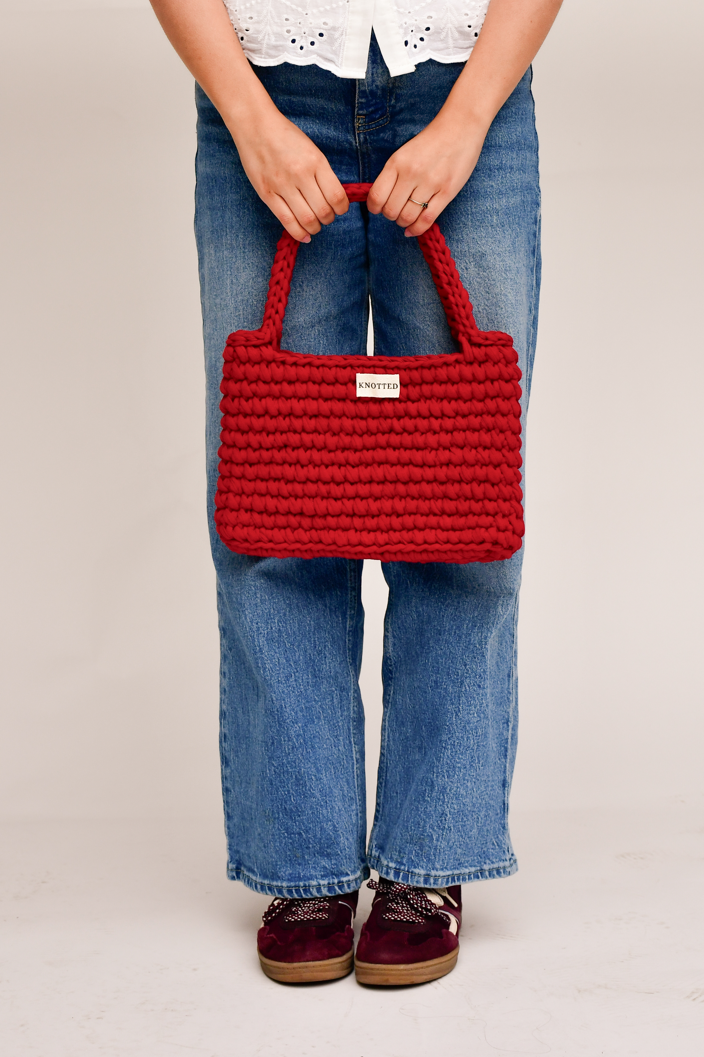 Tejido sencillo KNOTTED